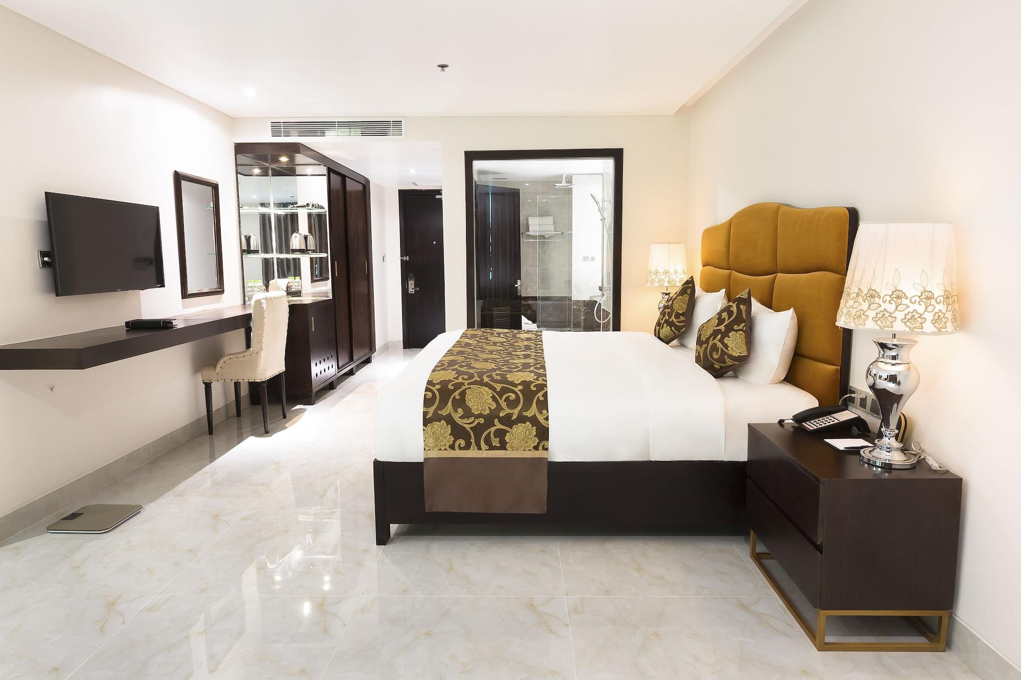 Royal Quang Binh Hotel Ðồng Hới Buitenkant foto