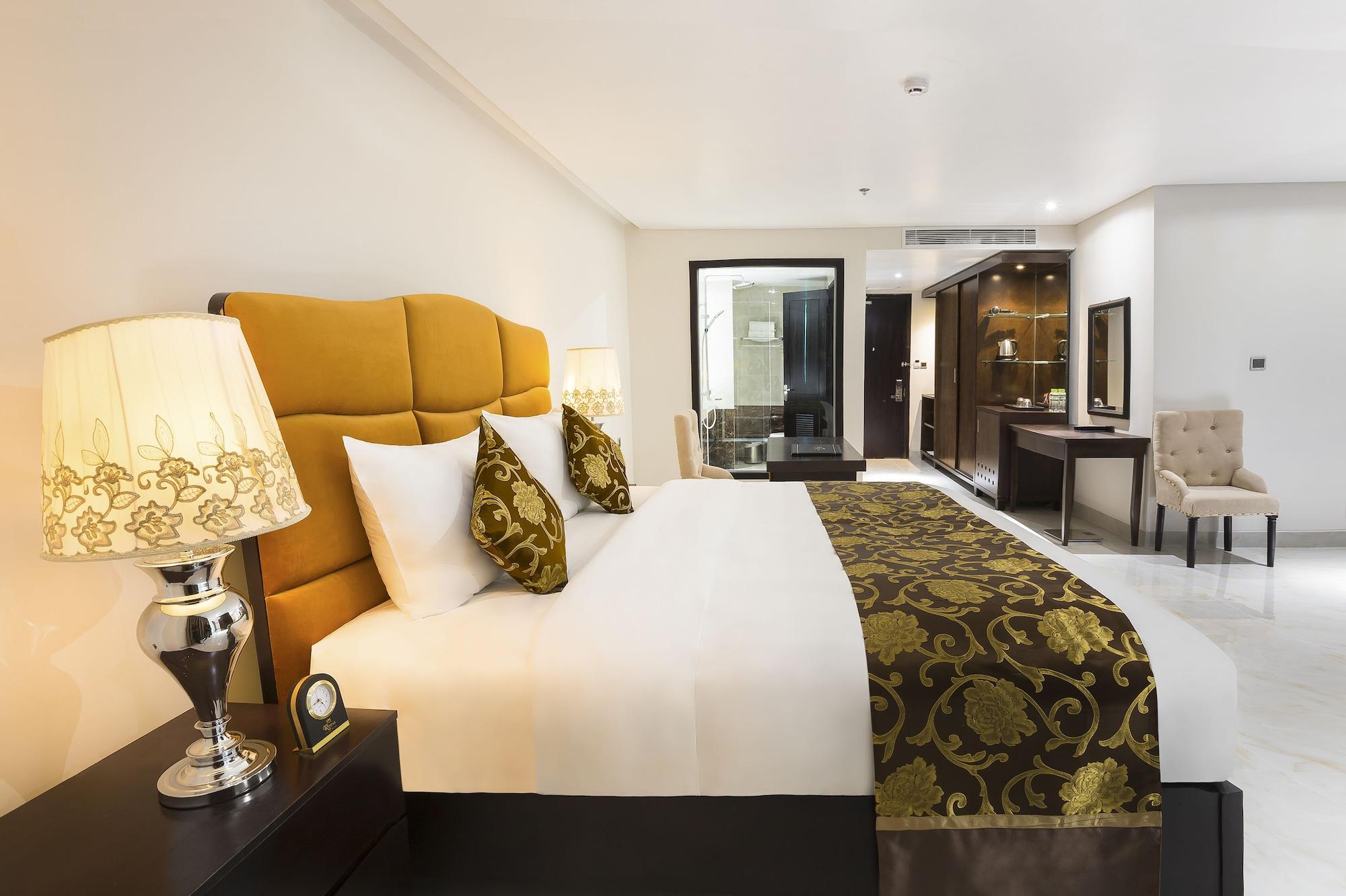 Royal Quang Binh Hotel Ðồng Hới Buitenkant foto