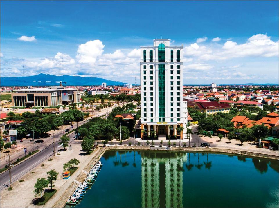 Royal Quang Binh Hotel Ðồng Hới Buitenkant foto